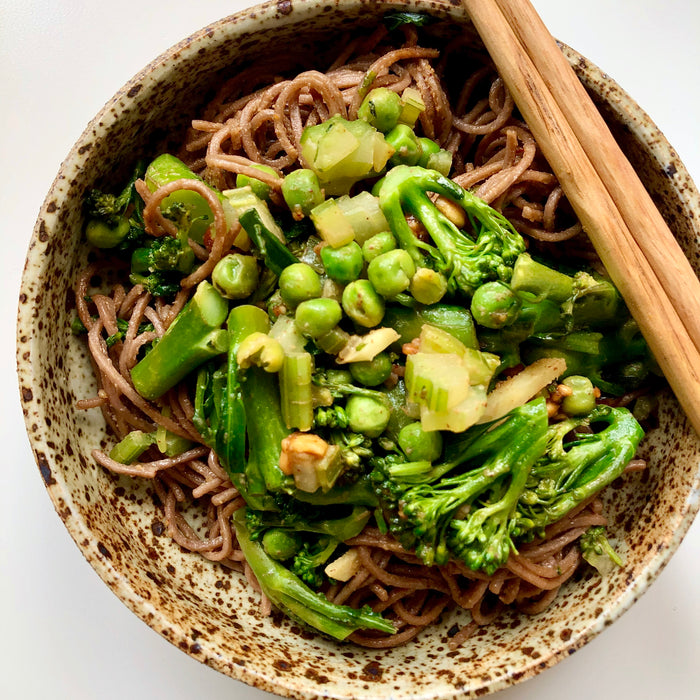 KIRR Eats: Buckwheat Soba Noodles with Greens and a Peanut Wasabi Sauce by @SincerelyAline - KIRR
