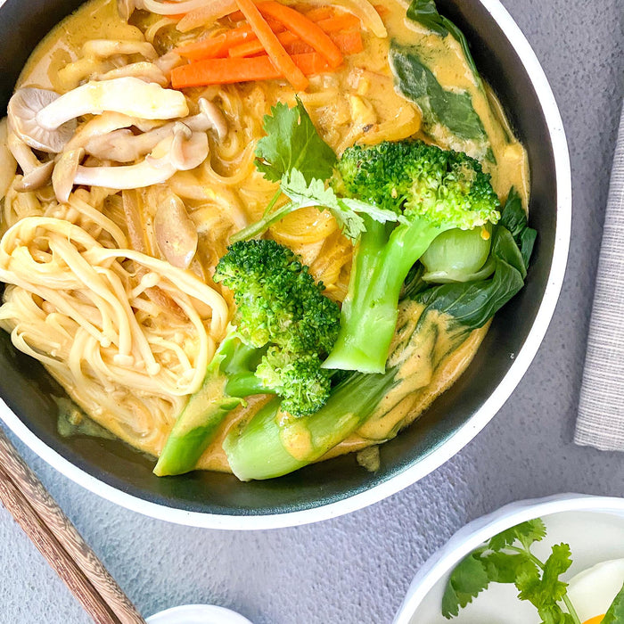 KIRREats: Vegan Yellow Curry Soup Noodle by @Styleinkhk - KIRR