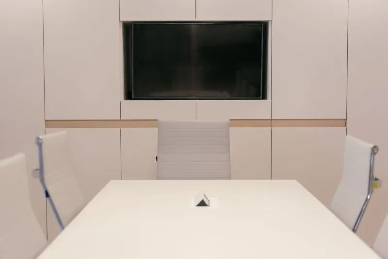 Elegance Is Not Emptiness: Understanding Why the Strongest Brand Concepts Feel Unfinished at First